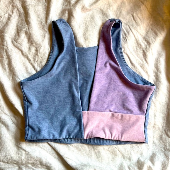 OV Venus Crop Top - Picture 2 of 5